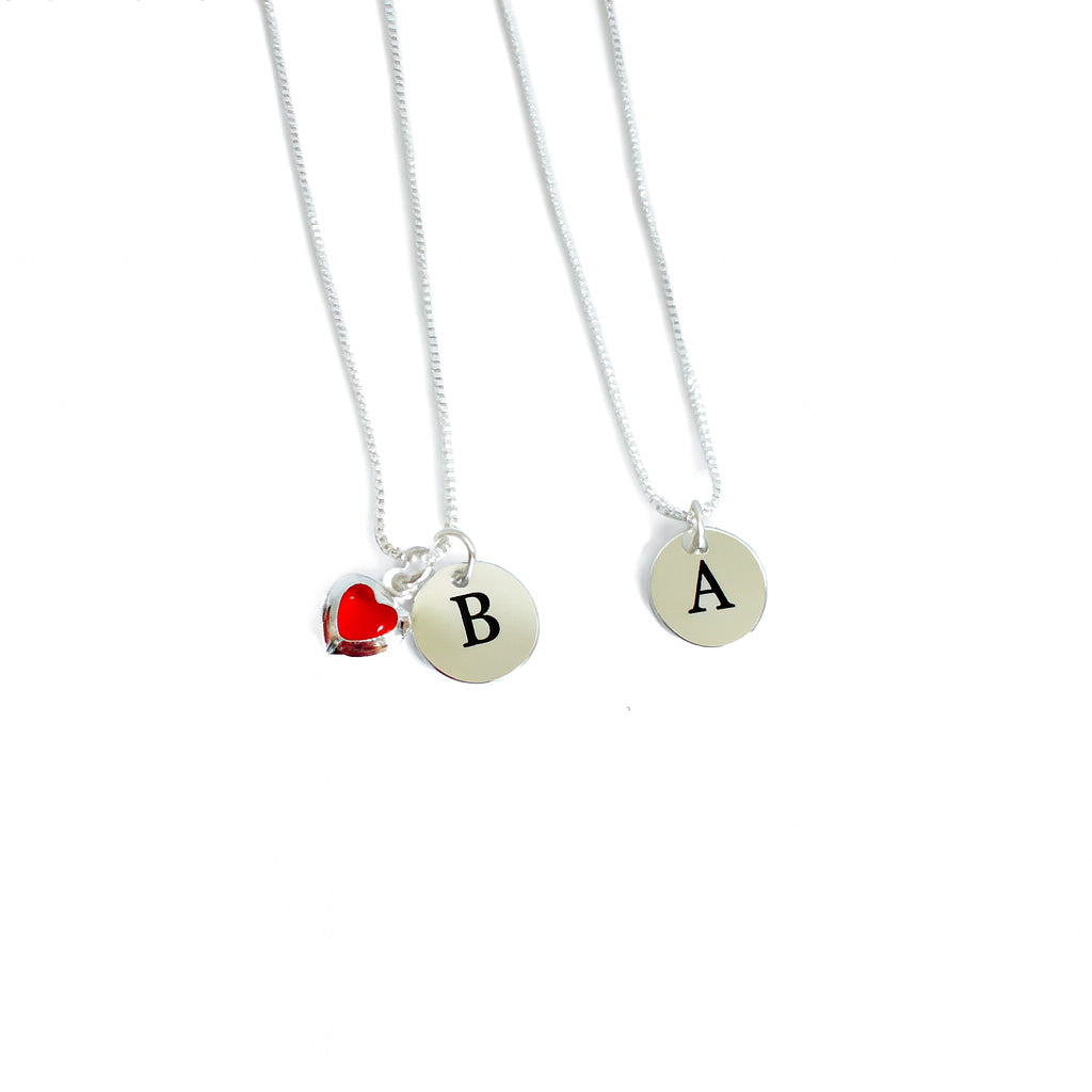 Colar Personalizado com Inicial  Zello
